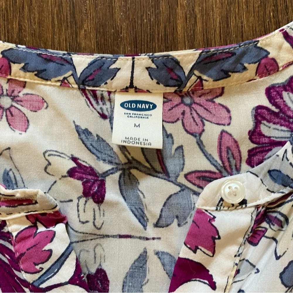 Floral long sleeve blouse curved hem colourful button front - Picture 6 of 11